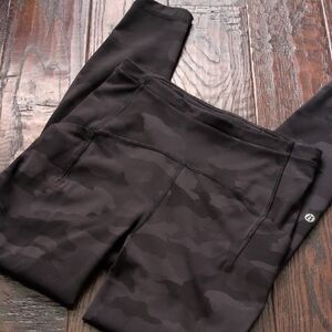 LULULEMON I 25" Black & Gray Camo Invigorate High-Rise Everlux Tight Leggings, 6